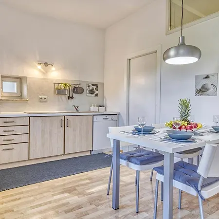 Gasser - 6 Apartment Caldaro